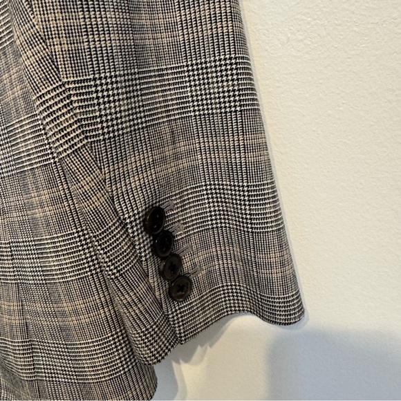 Babaton Plaid Houndstooth Blazer - Picture 6 of 8